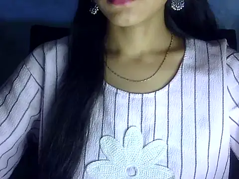 Snapshot of Shazi_1 chatting on June 20, 2026, 2:42 pm Shazi 1 online show from June 20, 2026, 2:42 pm