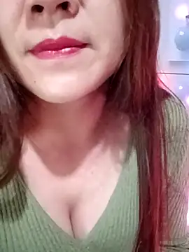 Moue-angel online show from October 19, 2025, 4:18 pm