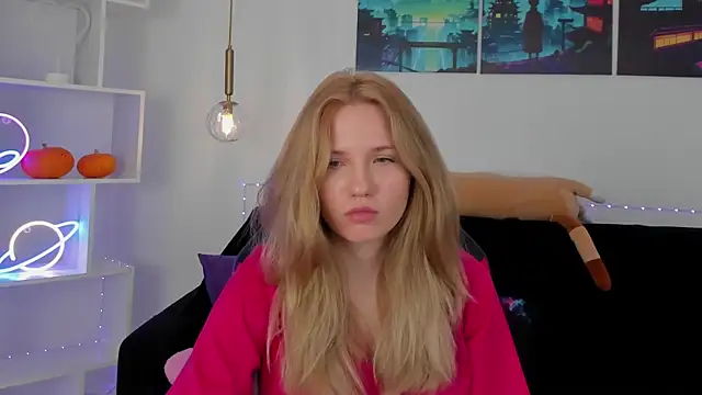 MelissaLiss online show from October 23, 2025, 3:11 pm