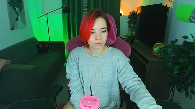 MarcelineChi online show from November 12, 2025, 6:03 am