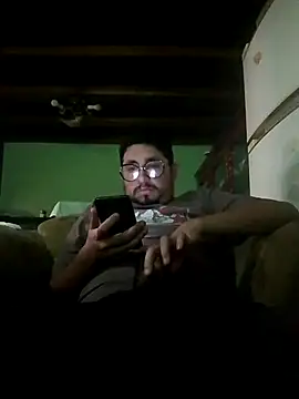 RAJV  online show from October 4, 2025, 8:40 pm