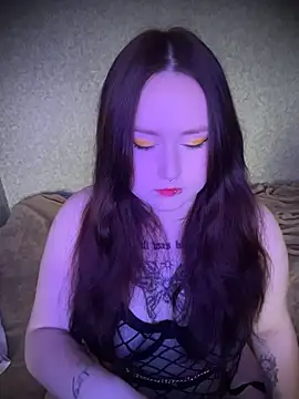 Snapshot of BambiGlow chatting on October 11, 2025, 7:07 am BambiGlow online show from October 11, 2025, 7:07 am