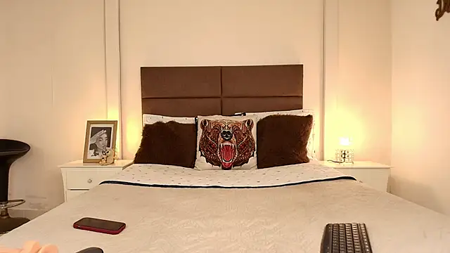 NatashaTaylor online show from March 9, 2026, 1:26 pm