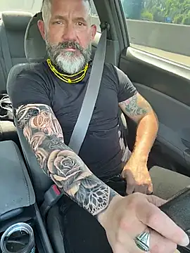 Snapshot of fuckadilf chatting on April 17, 2026, 3:26 pm fuckadilf online show from April 17, 2026, 3:26 pm
