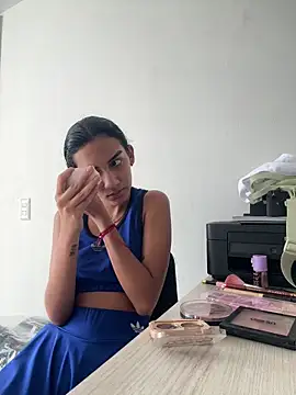 Samara Smith04 online show from October 31, 2025, 6:42 pm