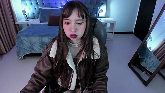 Scarlett  Cooper   online show from February 1, 2026, 11:53 am