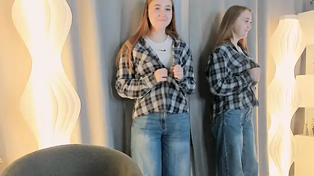 BobbieStenstrom online show from October 3, 2025, 8:55 am