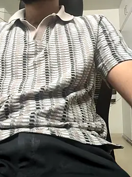 ag213 online show from November 4, 2025, 2:05 pm