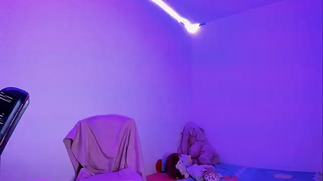 Snapshot of Lia0109 chatting on October 13, 2025, 7:03 pm Lia0109 online show from October 13, 2025, 7:03 pm