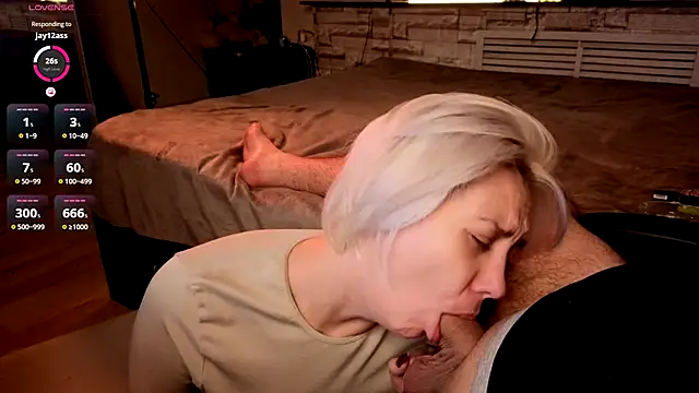 Snapshot of Sex_Vibe_couple chatting on October 3, 2025, 6:16 pm Sex Vibe couple online show from October 3, 2025, 6:16 pm