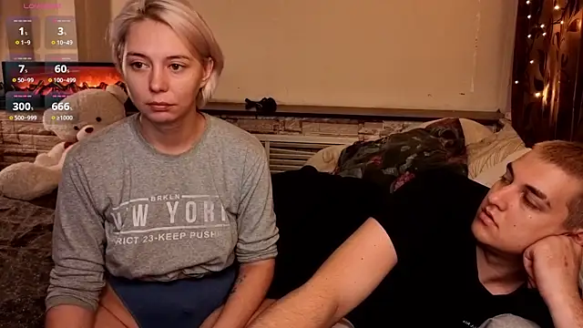 Snapshot of Sex_Vibe_couple chatting on October 29, 2025, 6:42 pm Sex Vibe couple online show from October 29, 2025, 6:42 pm