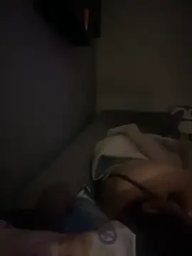 Snapshot of tompet2122 chatting on April 2, 2026, 10:51 pm tompet2122 online show from April 2, 2026, 10:51 pm