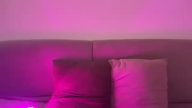 Snapshot of AlmaryKim chatting on February 27, 2026, 10:10 pm AlmaryKim online show from February 27, 2026, 10:10 pm