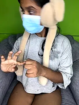 SukiyamaAsia online show from October 8, 2025, 2:36 pm