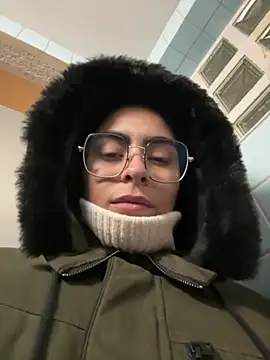 latingangsex online show from February 16, 2026, 5:25 am