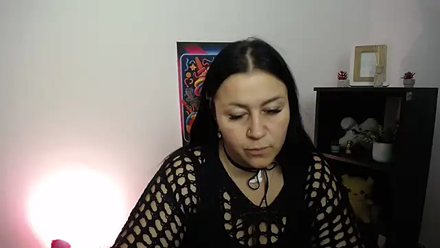 Melanka milka online show from October 2, 2025, 8:43 am