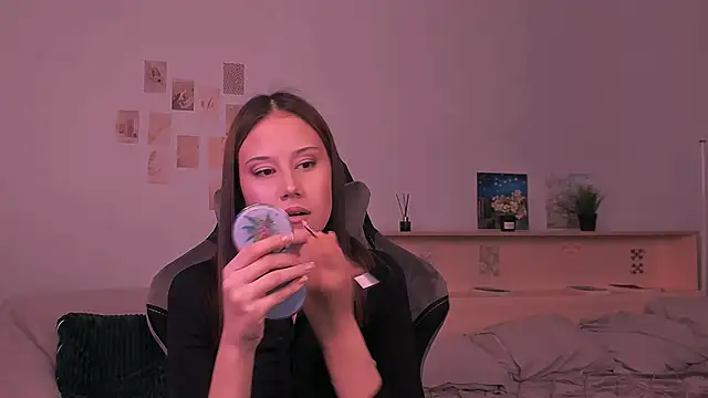 adelle046 online show from October 10, 2025, 12:59 pm