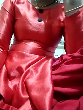 Snapshot of LOVE-VIKA chatting on November 28, 2025, 6:21 pm LOVE-VIKA online show from November 28, 2025, 6:21 pm