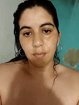 Benditofetiche online show from November 5, 2025, 4:01 am