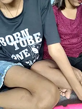 Unique girls90 online show from April 2, 2026, 1:42 pm