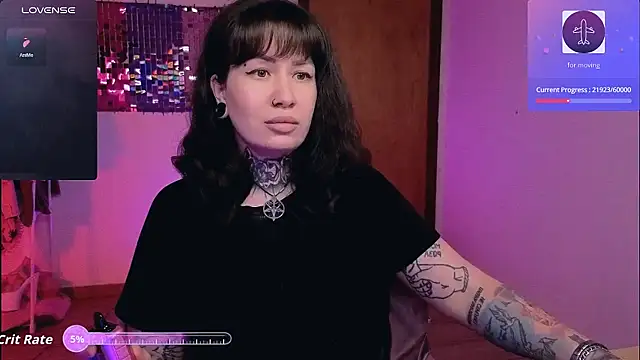 Snapshot of Senorita__Dakota chatting on May 17, 2026, 9:33 pm Senorita Dakota online show from May 17, 2026, 9:33 pm