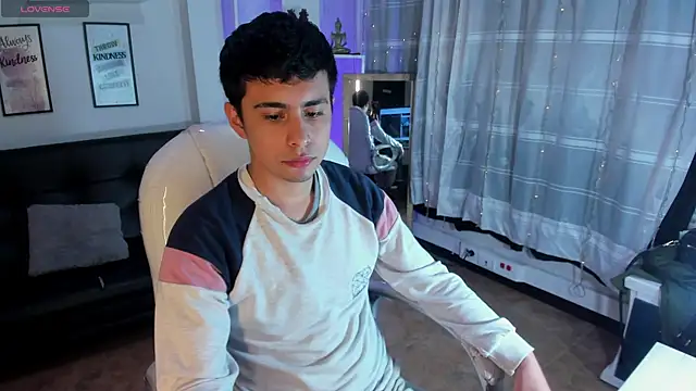 Snapshot of Nyko_ds chatting on October 28, 2025, 3:54 am Nyko ds online show from October 28, 2025, 3:54 am