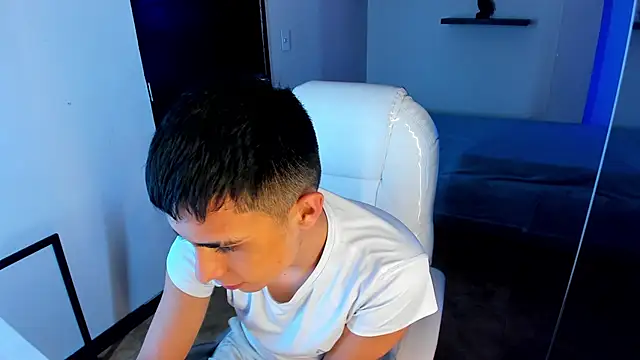 Snapshot of Nyko_ds chatting on November 7, 2025, 5:07 am Nyko ds online show from November 7, 2025, 5:07 am