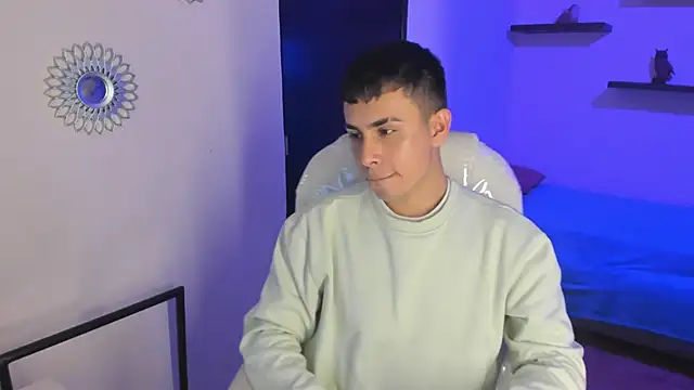 Snapshot of Nyko_ds chatting on November 12, 2025, 4:24 am Nyko ds online show from November 12, 2025, 4:24 am