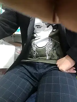 Snapshot of chougegg0214 chatting on November 6, 2025, 5:52 am chougegg0214 online show from November 6, 2025, 5:52 am