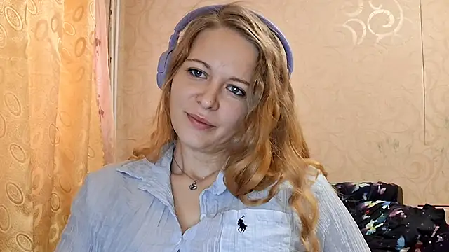 Snapshot of Marry_Wild chatting on October 13, 2025, 6:46 am Marry Wild online show from October 13, 2025, 6:46 am