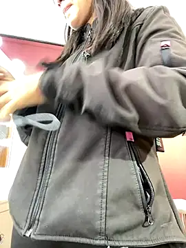 LunaMartinez Pink online show from October 14, 2025, 12:06 pm