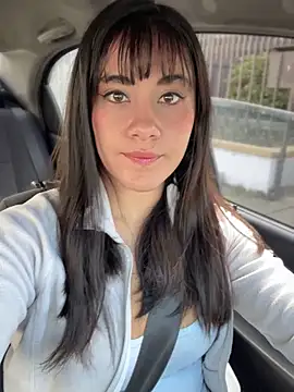 LunaMartinez Pink online show from November 2, 2025, 12:51 pm