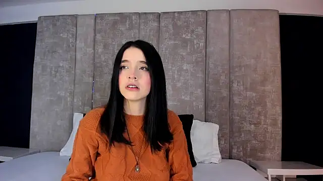 MeganR  online show from January 8, 2026, 11:12 am