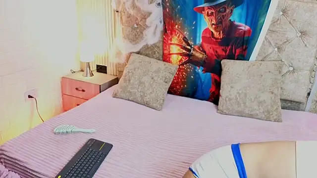 Dominica doll online show from October 17, 2025, 3:53 am