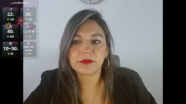 XxAntonellaxxx online show from October 22, 2025, 5:24 pm