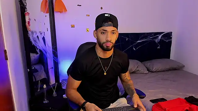 theo sky1 online show from October 29, 2025, 2:08 pm