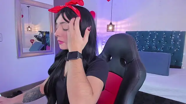 Snapshot of isaa_dl chatting on February 22, 2026, 5:11 pm isaa dl online show from February 22, 2026, 5:11 pm