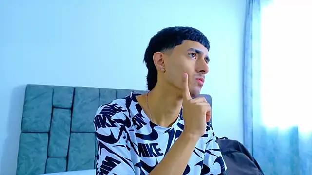 Snapshot of Anthony_carter chatting on October 10, 2025, 1:43 pm Anthony carter online show from October 10, 2025, 1:43 pm