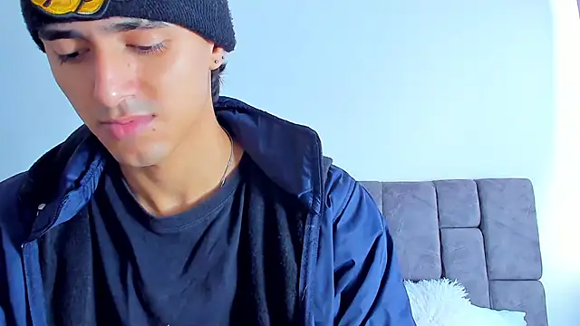 Anthony carter online show from November 17, 2025, 1:39 pm