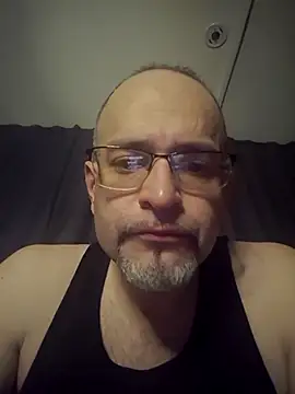 Curious9884 online show from April 5, 2026, 4:09 am