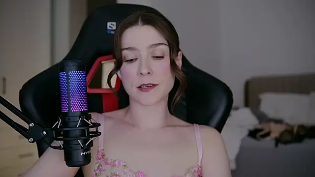 WowHelloAlice online show from March 12, 2026, 10:38 pm