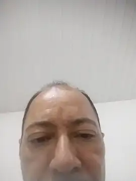 Deniseoludo online show from February 1, 2026, 7:56 pm