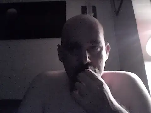 Snapshot of crazyheratic8 chatting on June 22, 2026, 3:19 am crazyheratic8 online show from June 22, 2026, 3:19 am