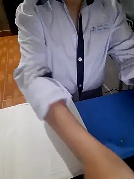 Zun 121 online show from November 25, 2025, 5:24 pm