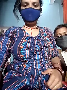 Neelam-baby1 online show from October 18, 2025, 4:19 pm