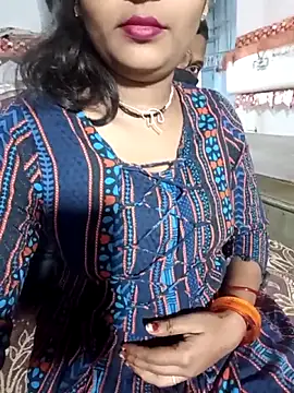 Neelam-baby1 online show from October 28, 2025, 3:25 pm