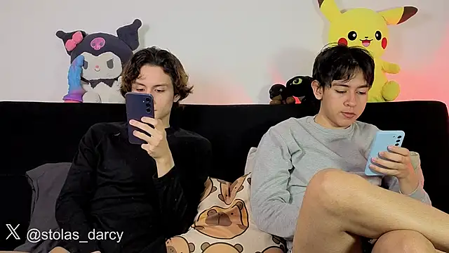 Darcy and Stolas online show from April 10, 2026, 9:47 am