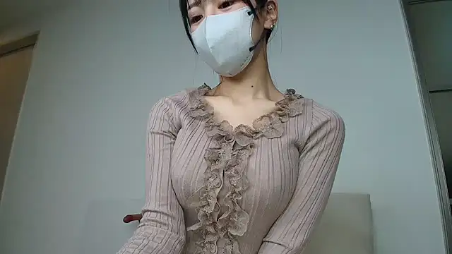 Snapshot of hana-08787- chatting on November 7, 2025, 4:07 pm hana-08787- online show from November 7, 2025, 4:07 pm