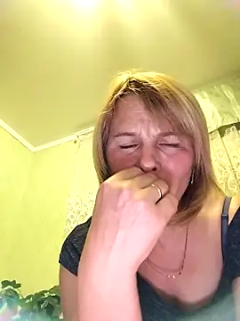 Masha412111 online show from October 15, 2025, 7:36 pm