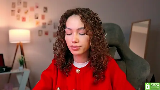 branchwithflowerss online show from October 7, 2025, 12:35 pm